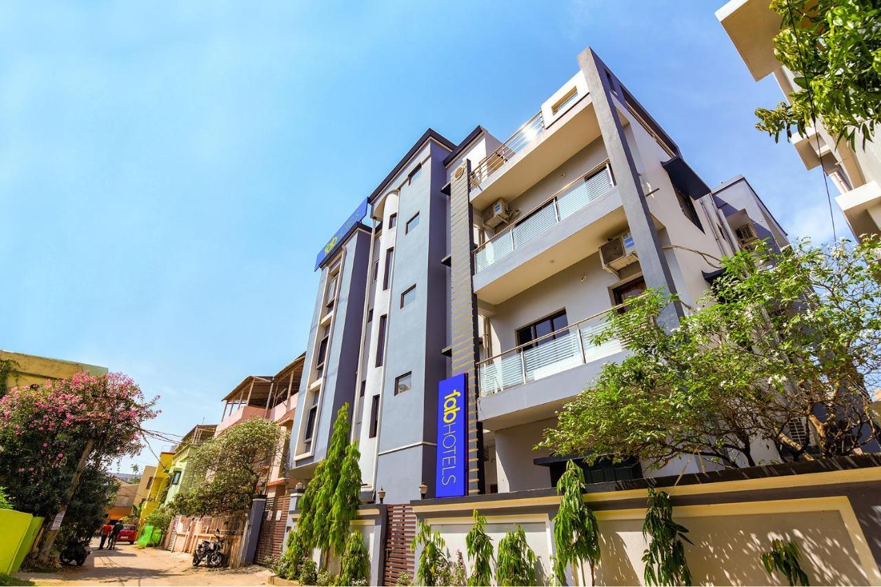 Fabexpress Crystal 3* Bhubaneswar
