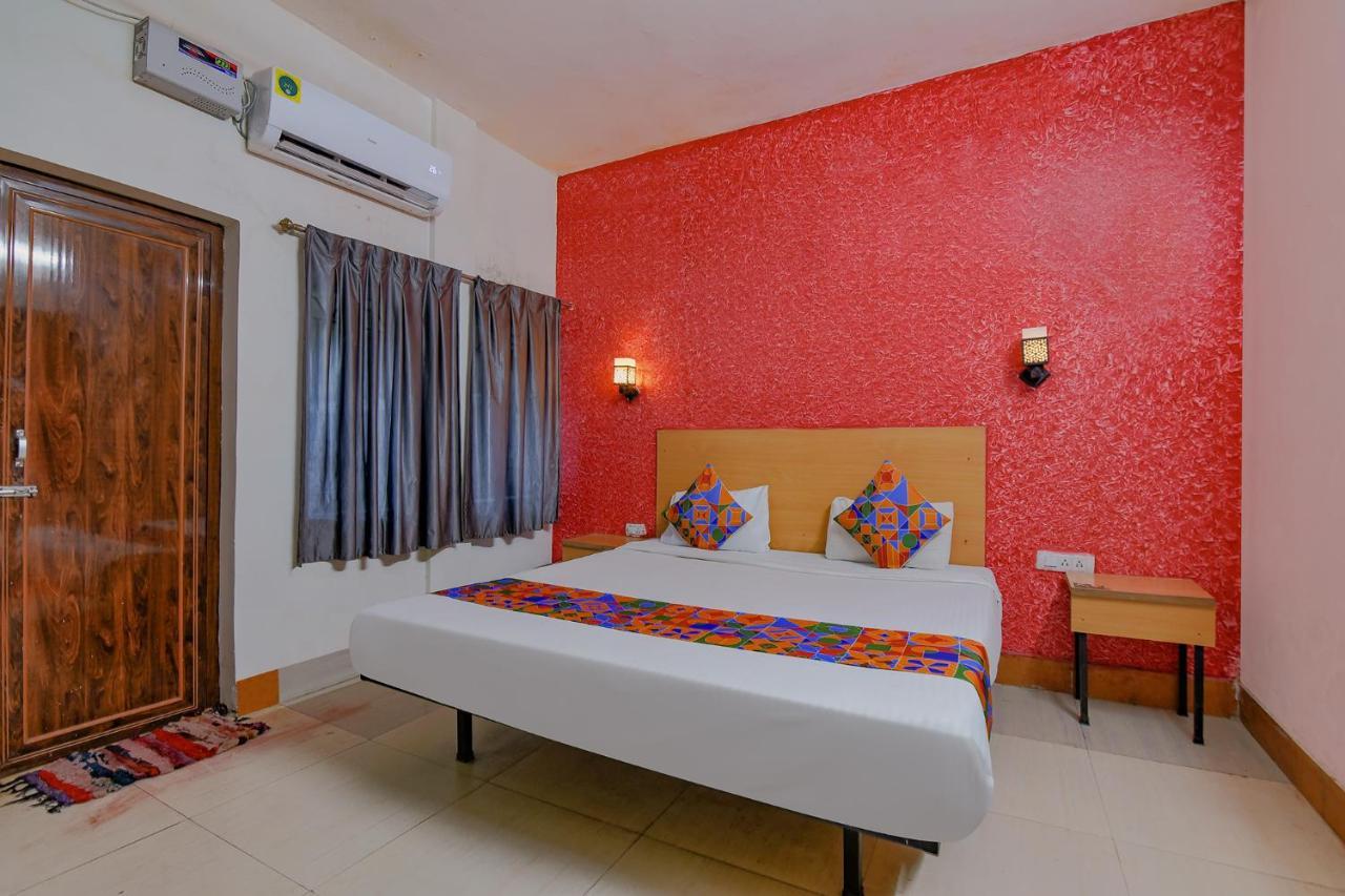 Hotel Fabexpress Crystal