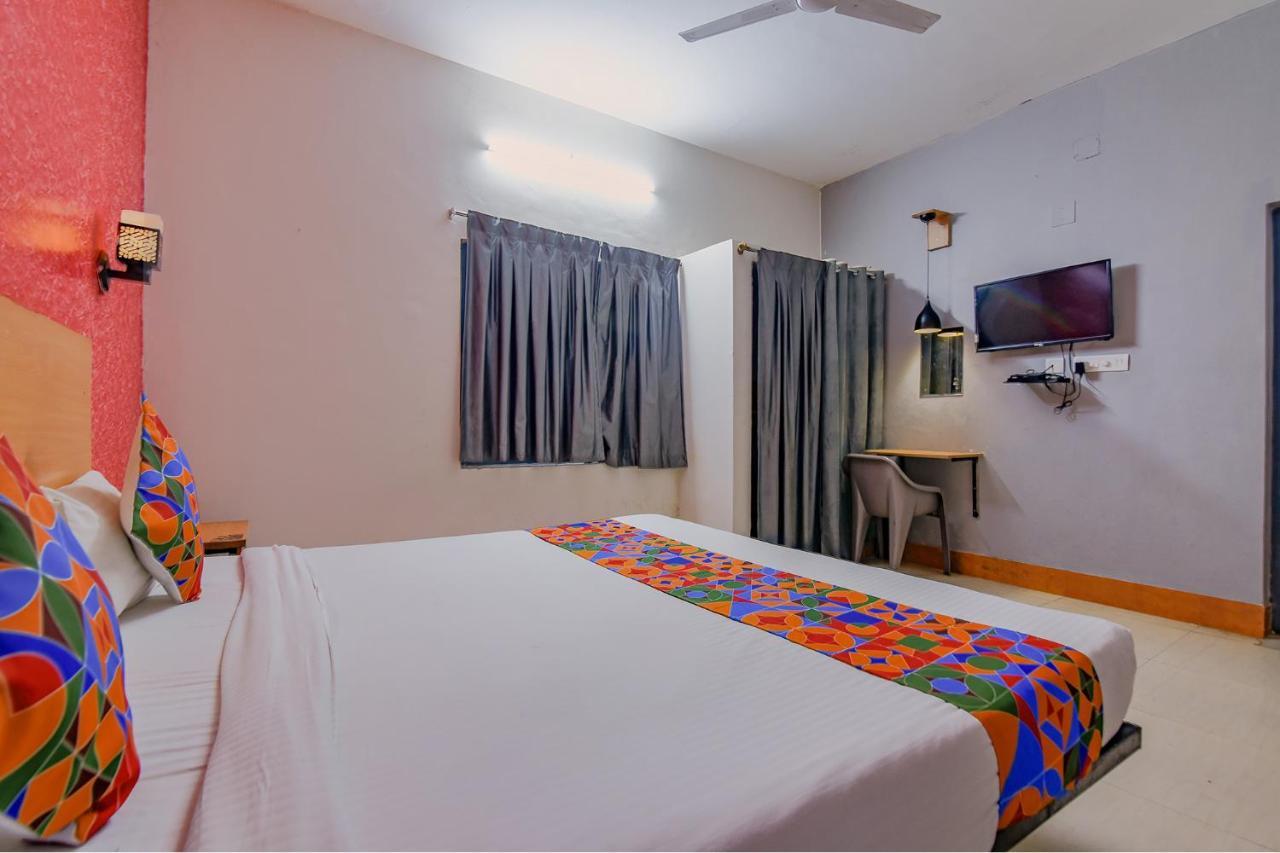 Fabexpress Crystal Hotel Bhubaneswar